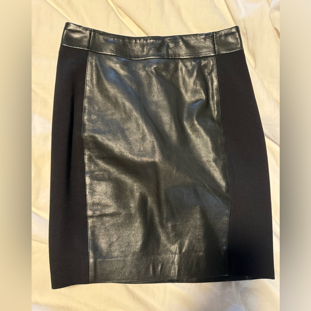 Leather panel skirt